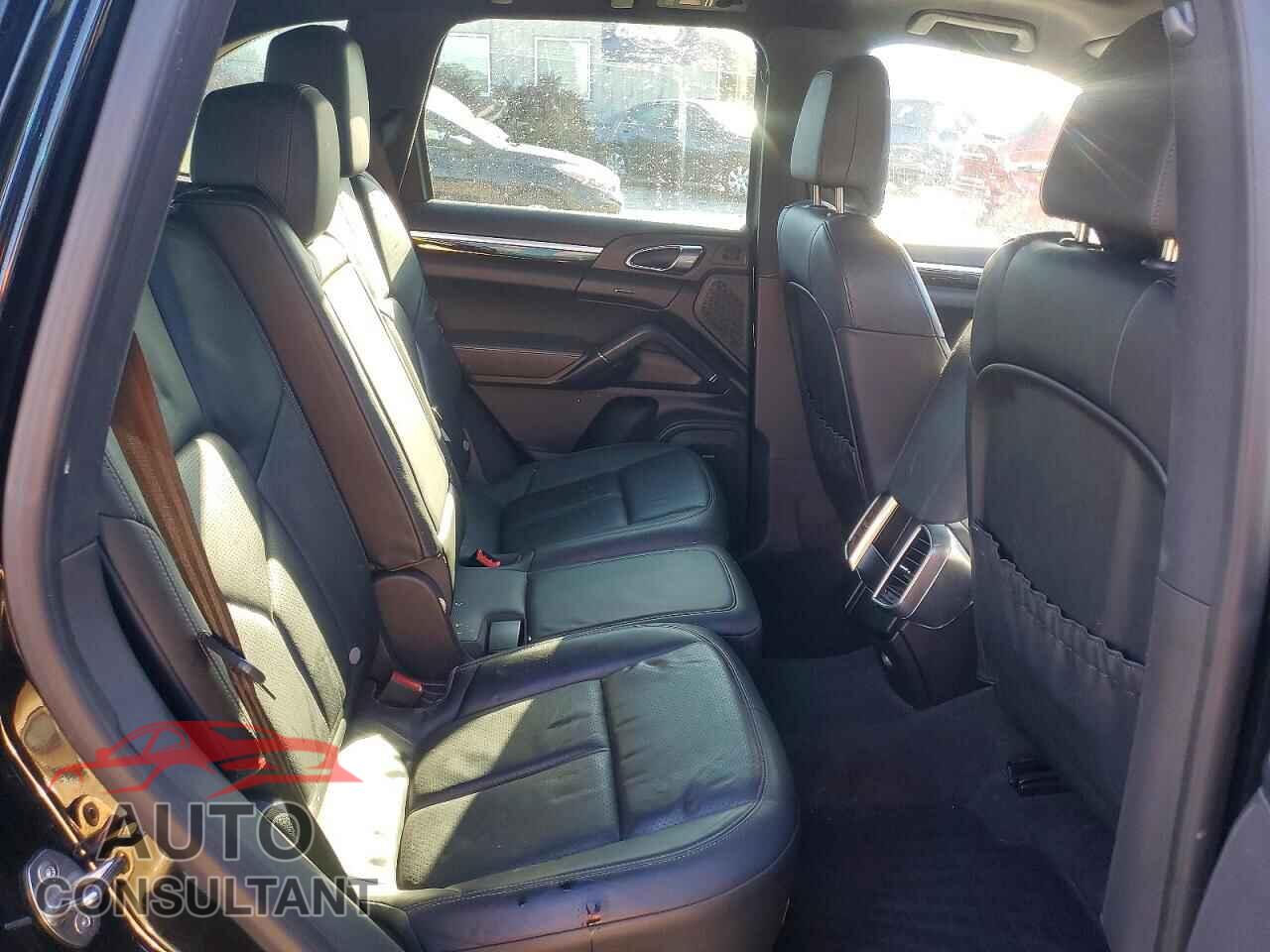 PORSCHE CAYENNE 2013 - WP1AA2A27DLA19239