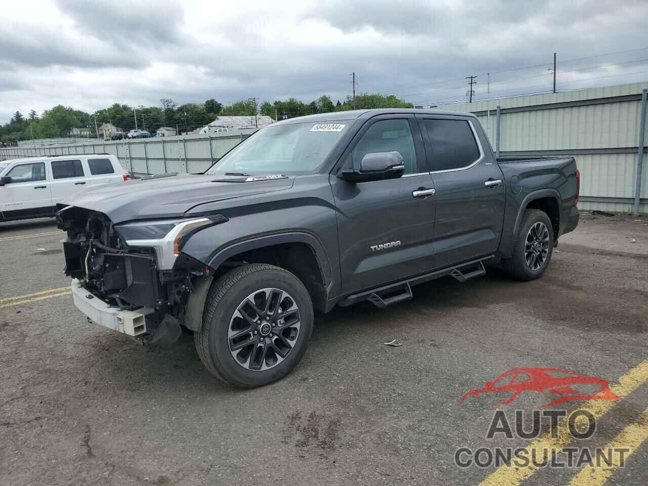 TOYOTA TUNDRA 2023 - 5TFJC5DB0PX014681