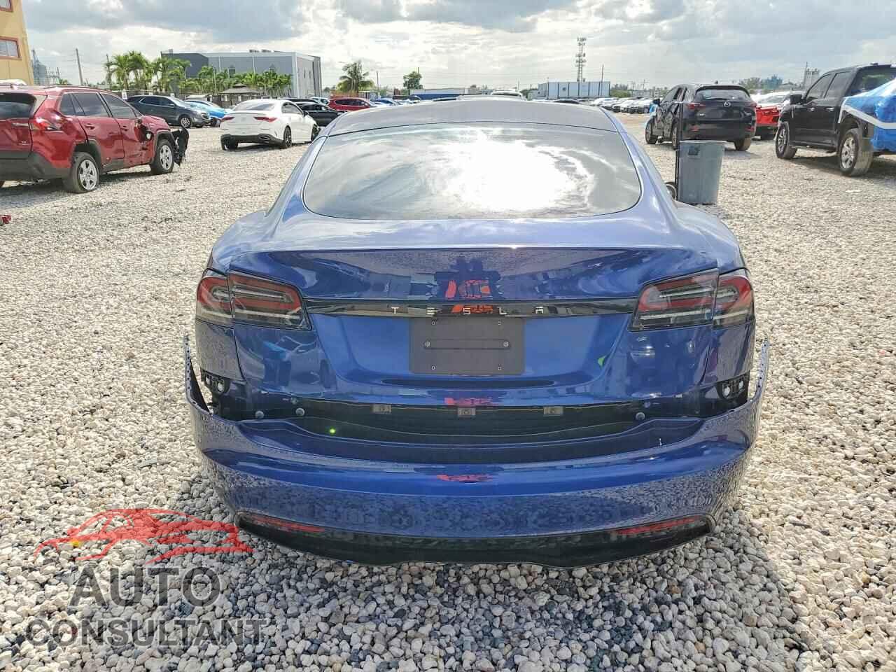 TESLA MODEL S 2023 - 5YJSA1E59PF531239