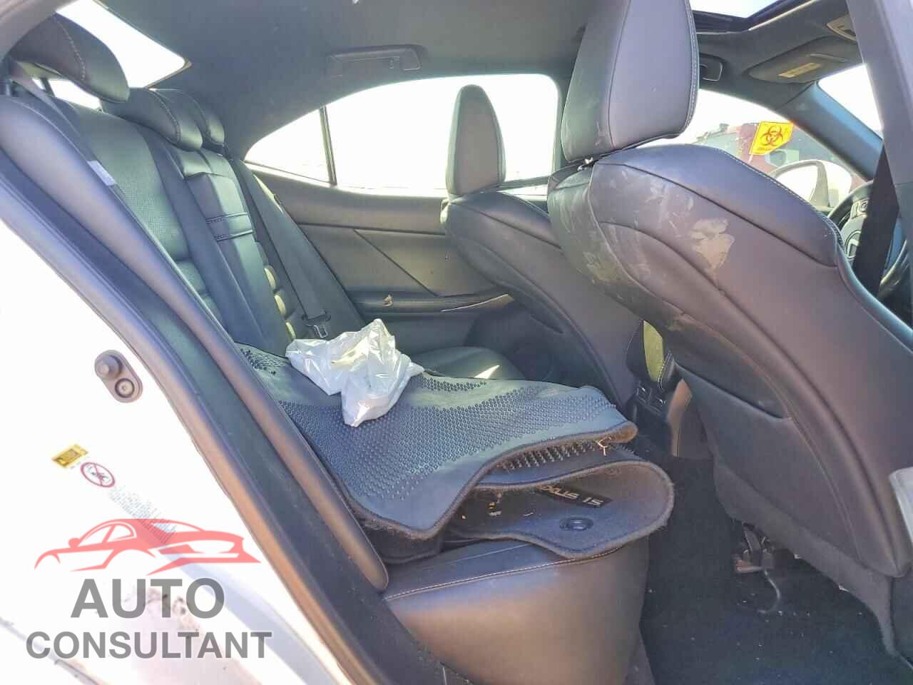 LEXUS IS 2014 - JTHBF1D20E5019133