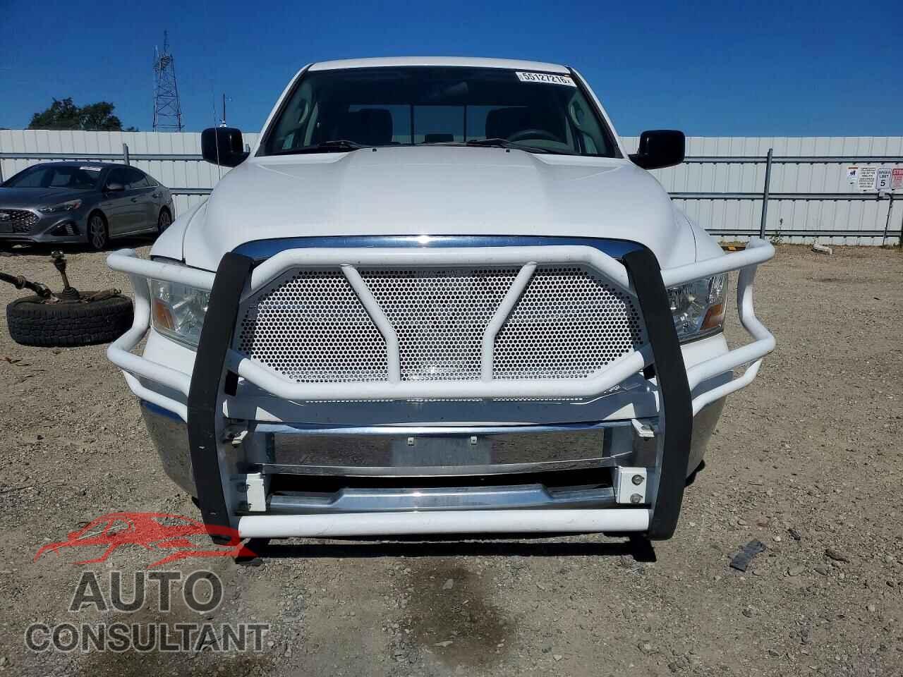 DODGE RAM 1500 2012 - 1C6RD7LP5CS109860