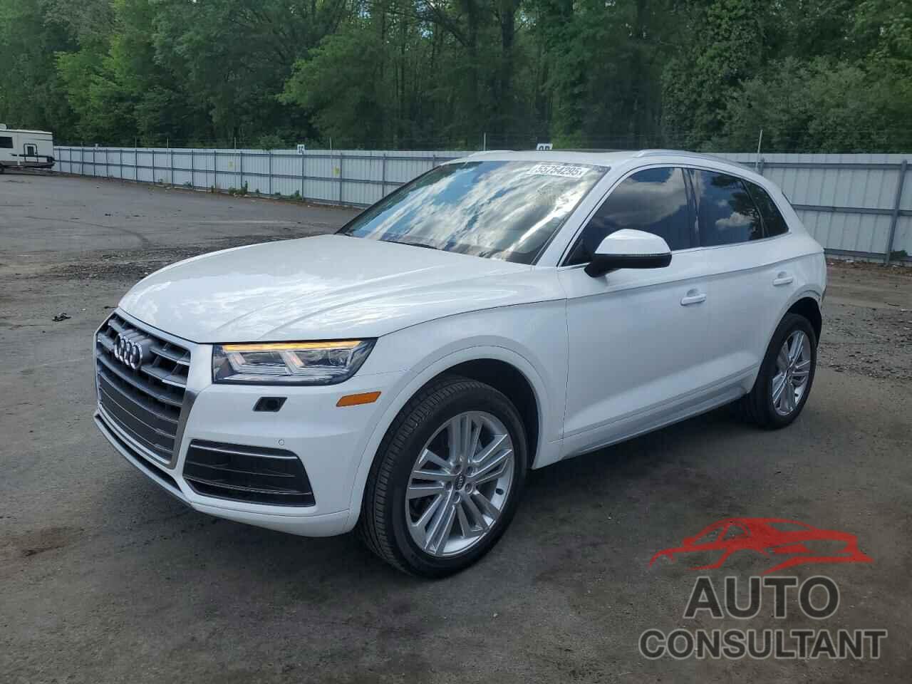 AUDI Q5 2018 - WA1BNAFY7J2194121