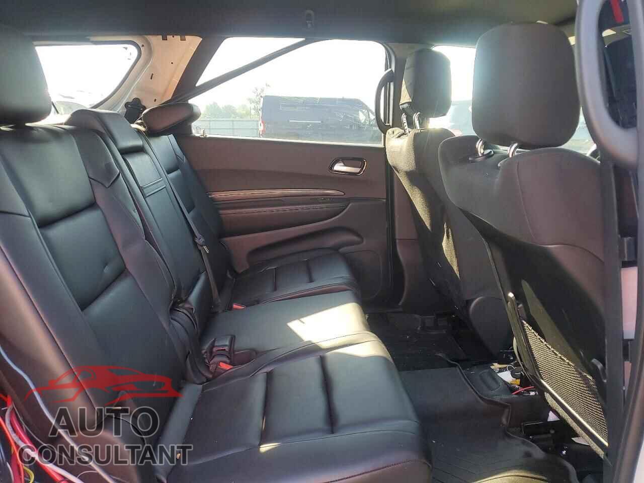 DODGE DURANGO 2023 - 1C4SDJFT8PC626652