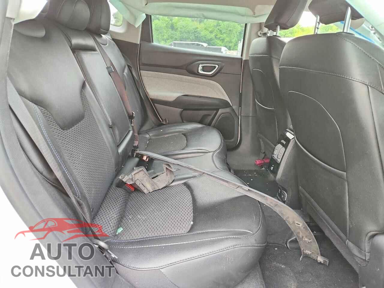 JEEP COMPASS 2022 - 3C4NJDBB6NT123420