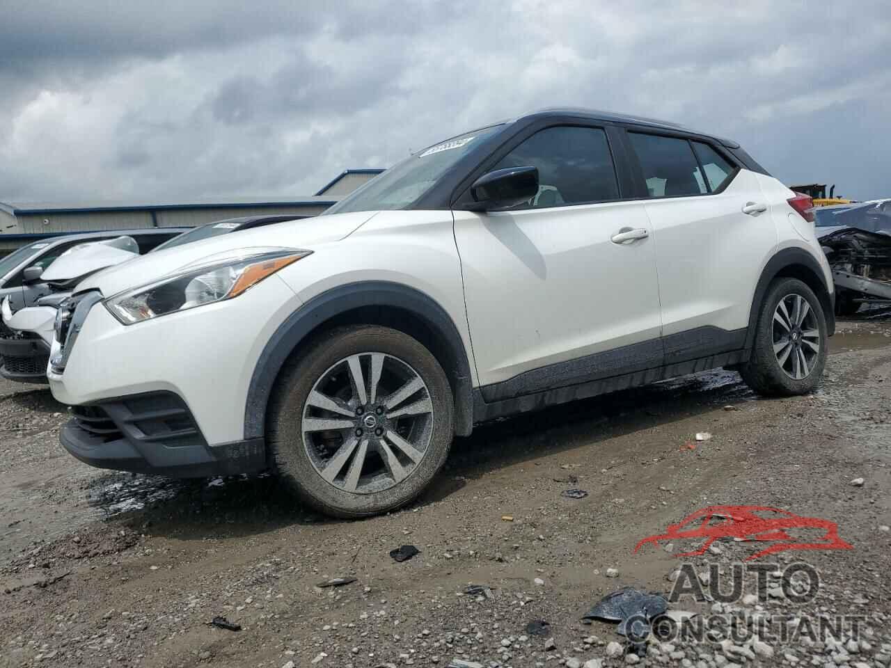 NISSAN KICKS 2018 - 3N1CP5CU6JL544949