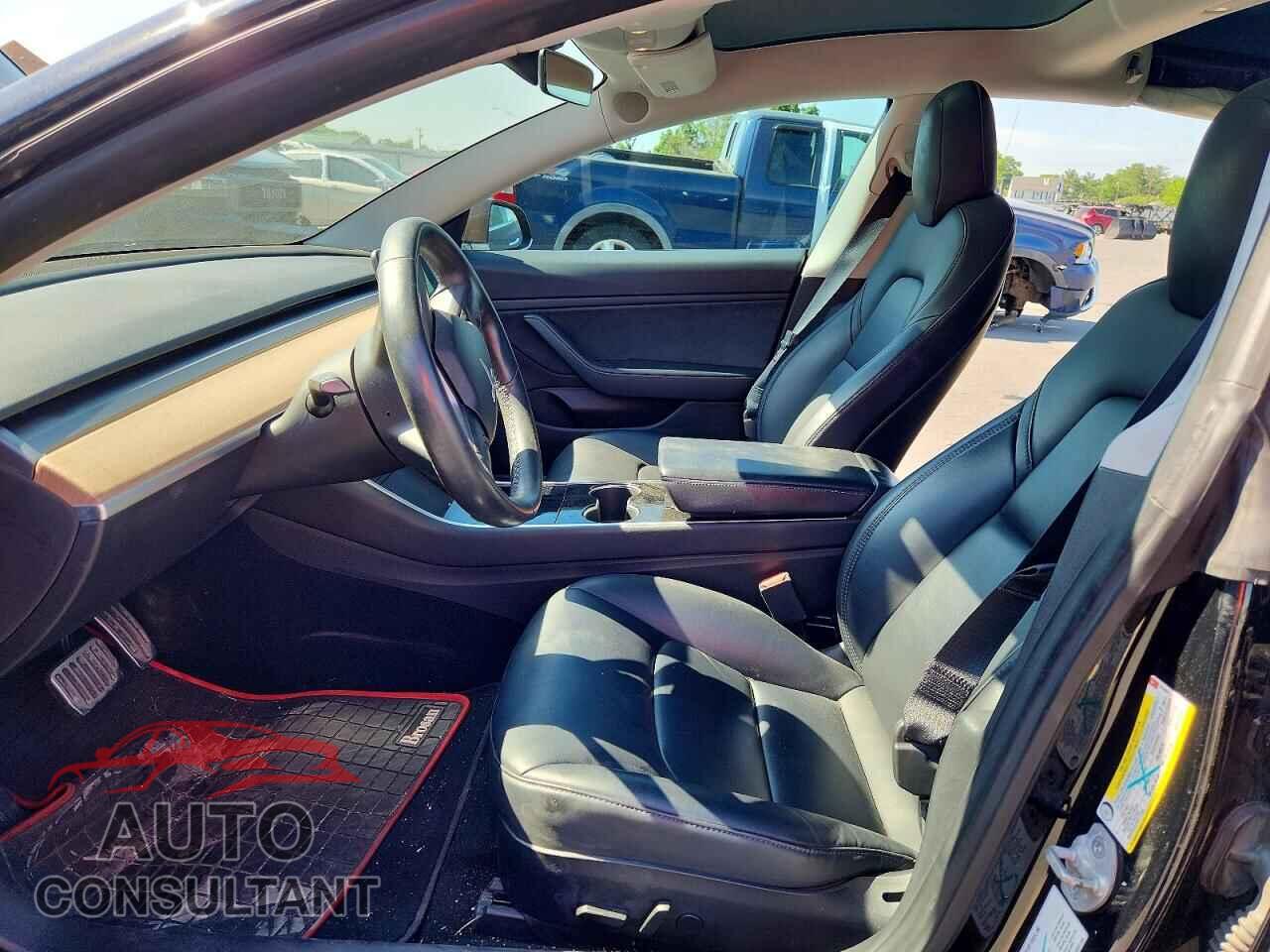TESLA MODEL 3 2019 - 5YJ3E1EB6KF191894