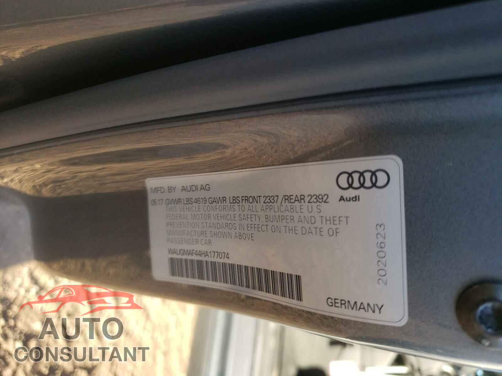 AUDI A4 2017 - WAUGMAF44HA177074