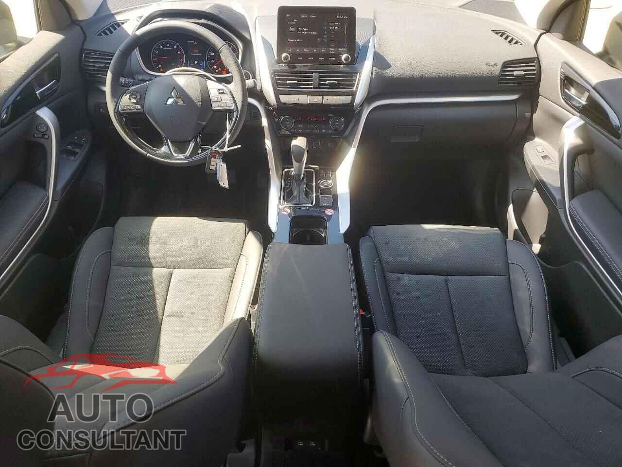 MITSUBISHI ECLIPSE 2024 - JA4ATWAA1TZ034691
