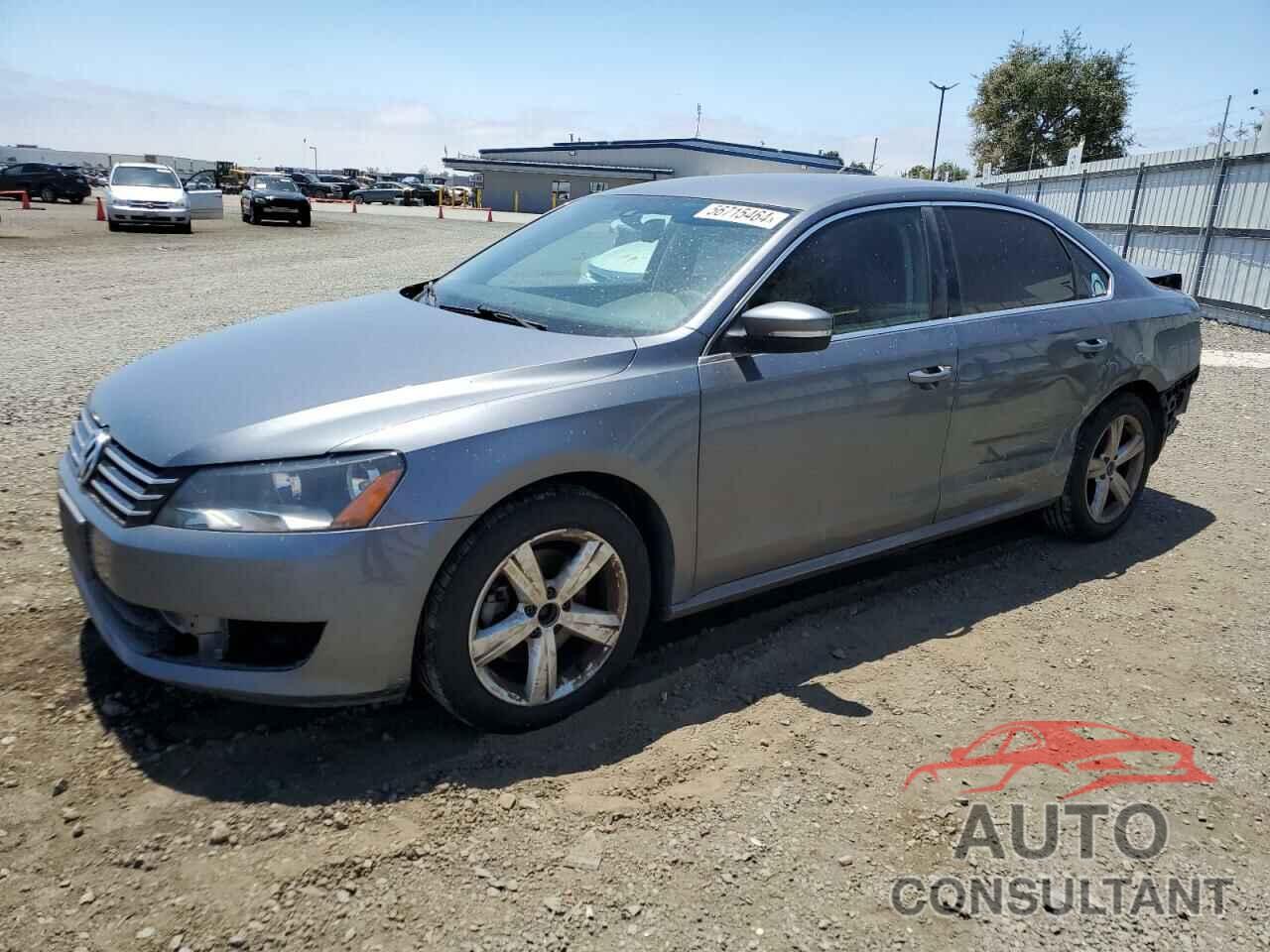 VOLKSWAGEN PASSAT 2013 - 1VWBP7A37DC059618