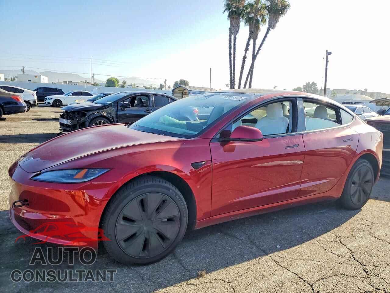TESLA MODEL 3 2025 - 5YJ3E1EA6SF064571