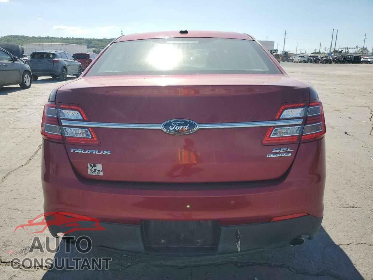 FORD TAURUS 2013 - 1FAHP2E83DG184040