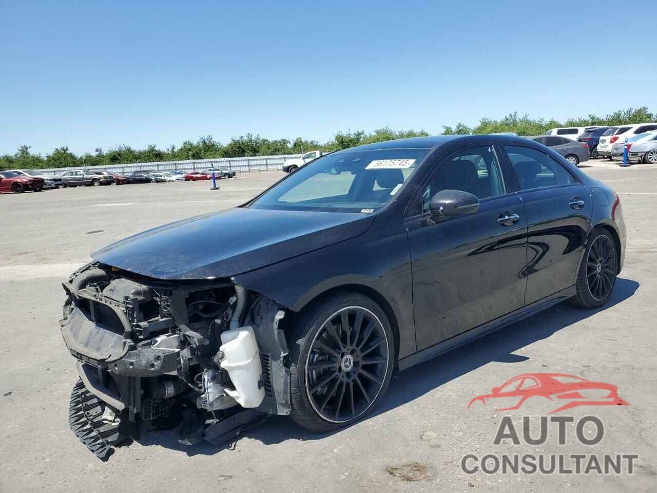 MERCEDES-BENZ A-CLASS 2019 - WDD3G4EB0KW012830