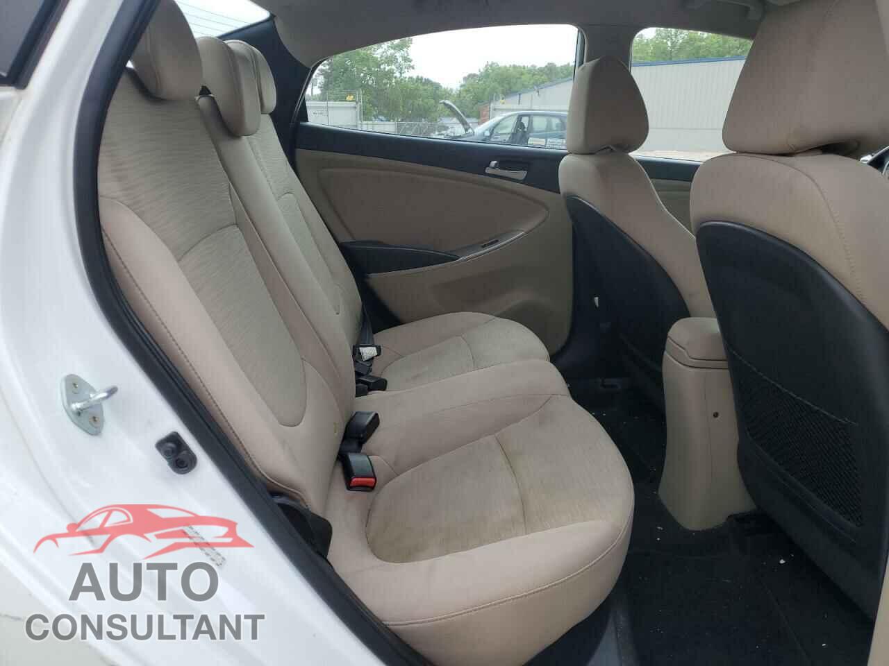 HYUNDAI ACCENT 2017 - KMHCT4AE5HU351802