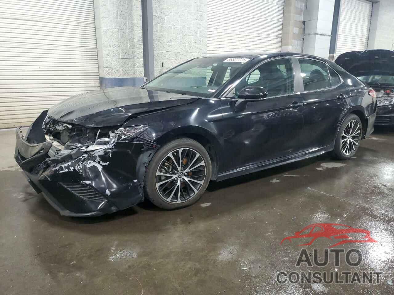 TOYOTA CAMRY 2018 - 4T1B11HK9JU045798