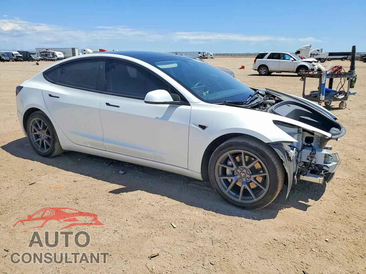 TESLA MODEL 3 2023 - 5YJ3E1EA2PF688939