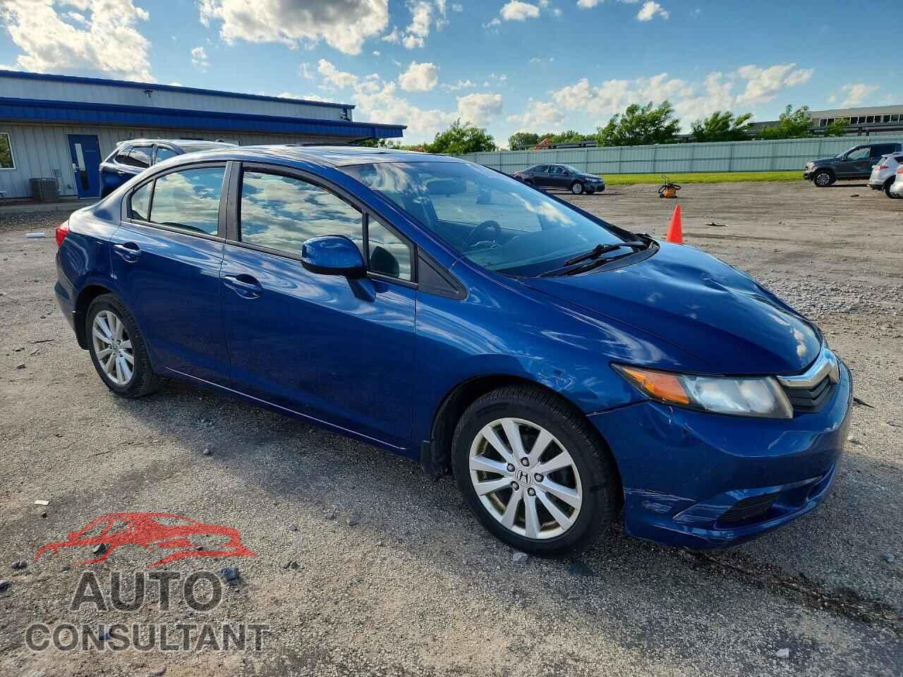 HONDA CIVIC 2012 - 19XFB2F88CE082004