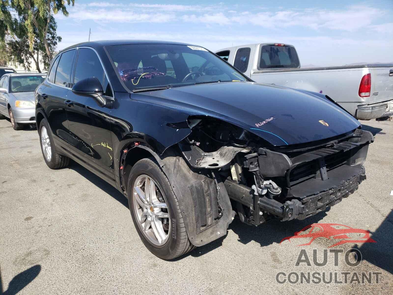 PORSCHE CAYENNE 2016 - WP1AA2A29GLA08375