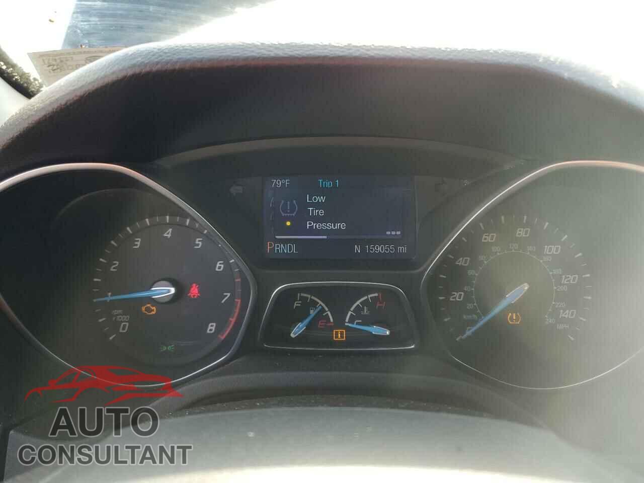FORD FOCUS 2014 - 1FADP3F23EL410729