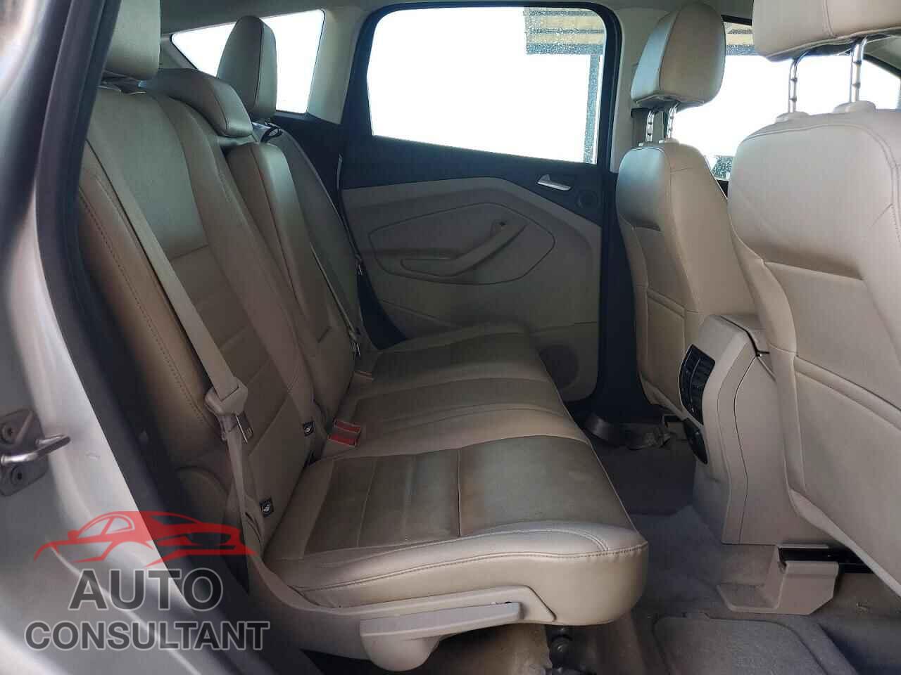FORD CMAX 2013 - 1FADP5CU3DL555303