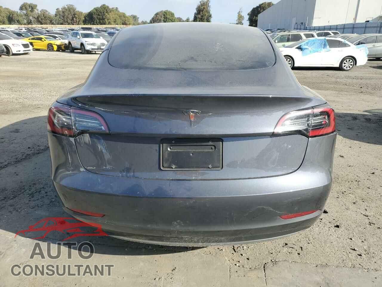 TESLA MODEL 3 2023 - 5YJ3E1EA8PF656559