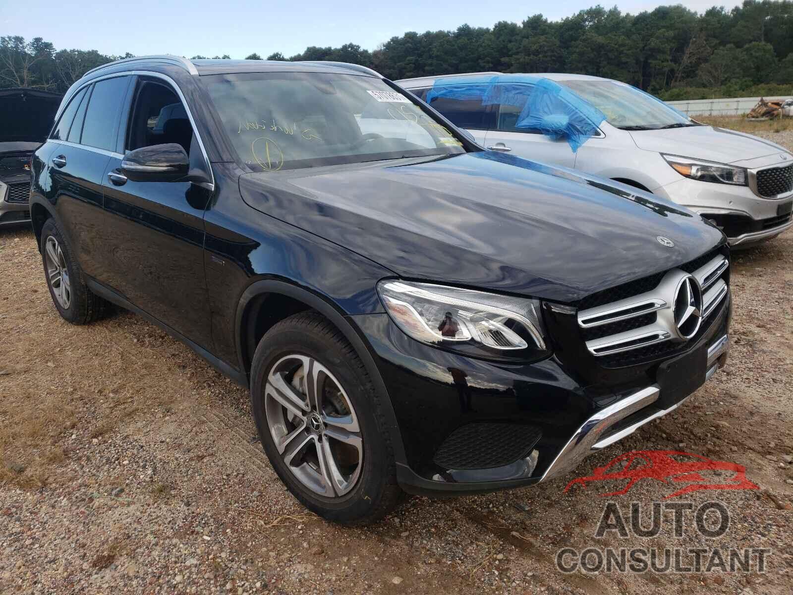 MERCEDES-BENZ GLC-CLASS 2019 - WDC0G5EB7KF591327