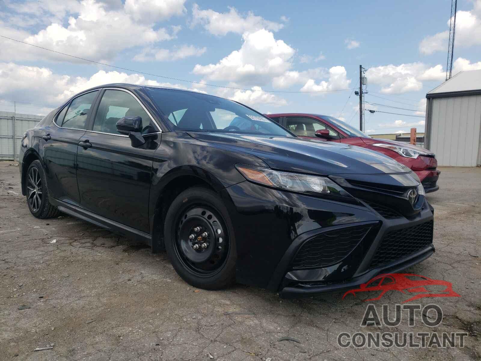 TOYOTA CAMRY 2021 - 4T1G11AK4MU603044