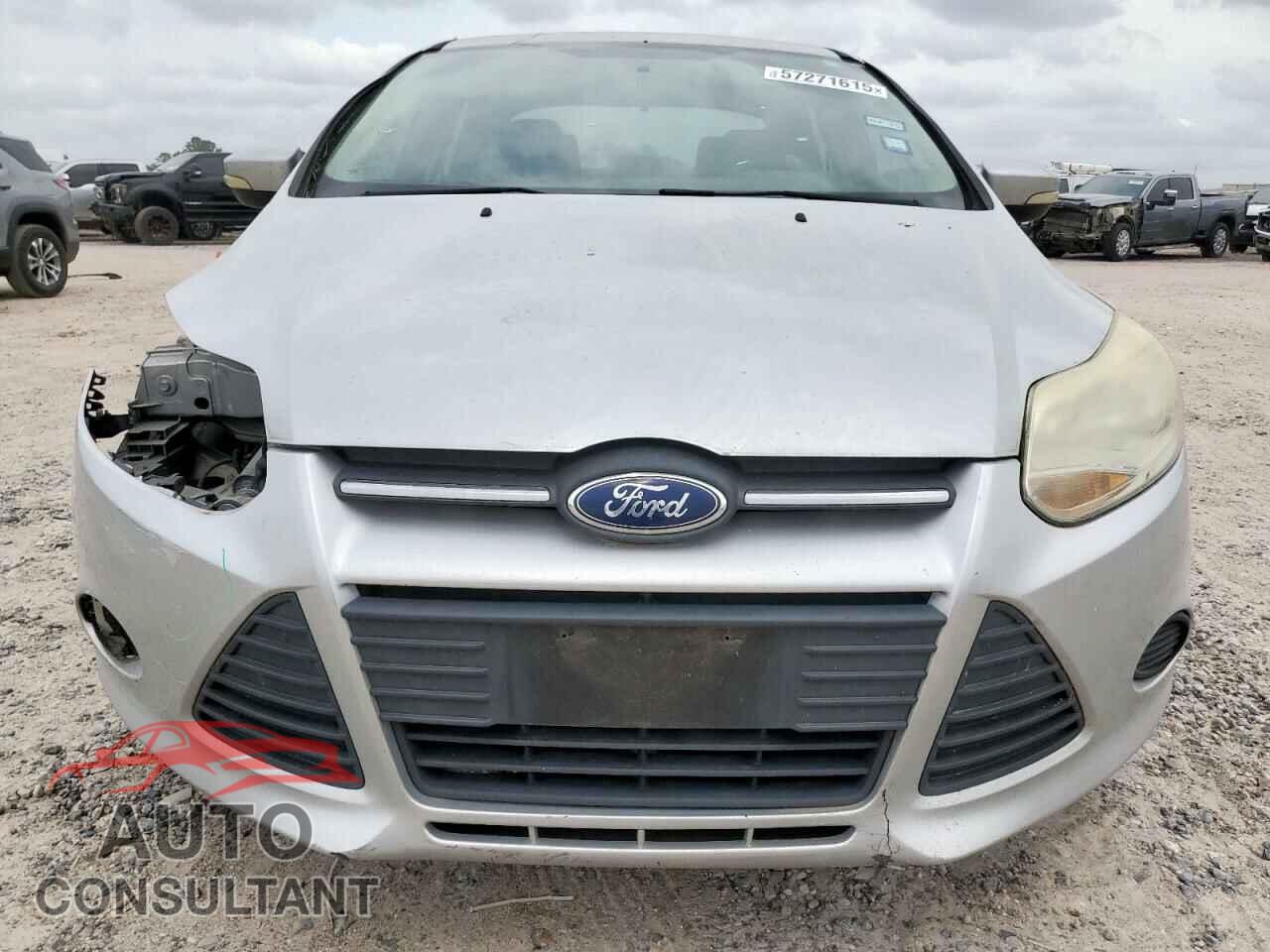 FORD FOCUS 2014 - 1FADP3F2XEL451486