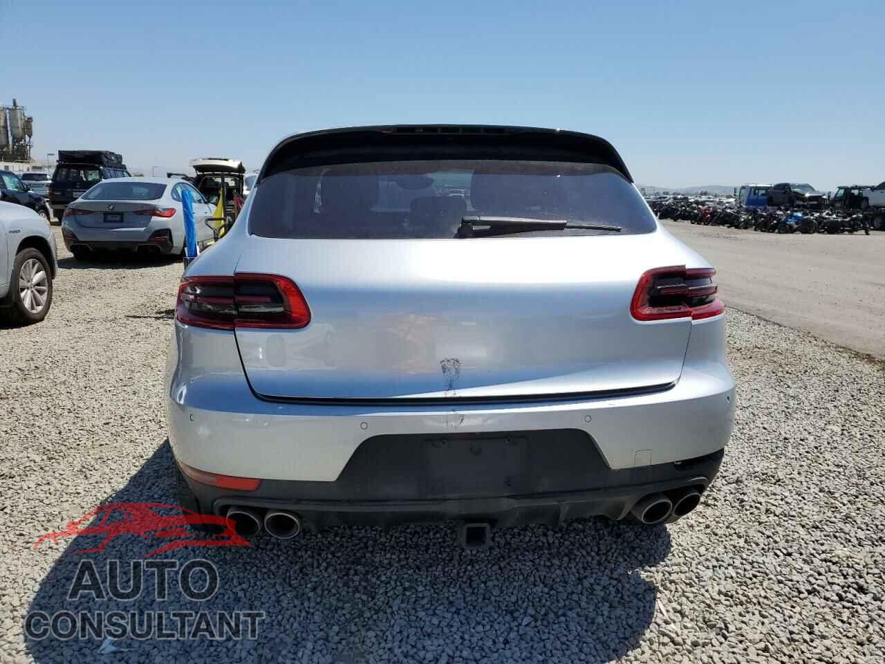 PORSCHE MACAN 2015 - WP1AB2A5XFLB63541