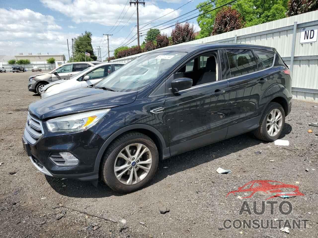 FORD ESCAPE 2017 - 1FMCU0GD2HUA90066