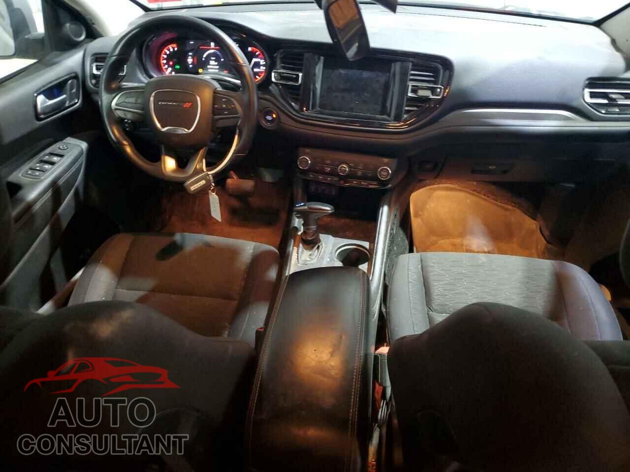 DODGE DURANGO 2021 - 1C4RDJAG3MC557972