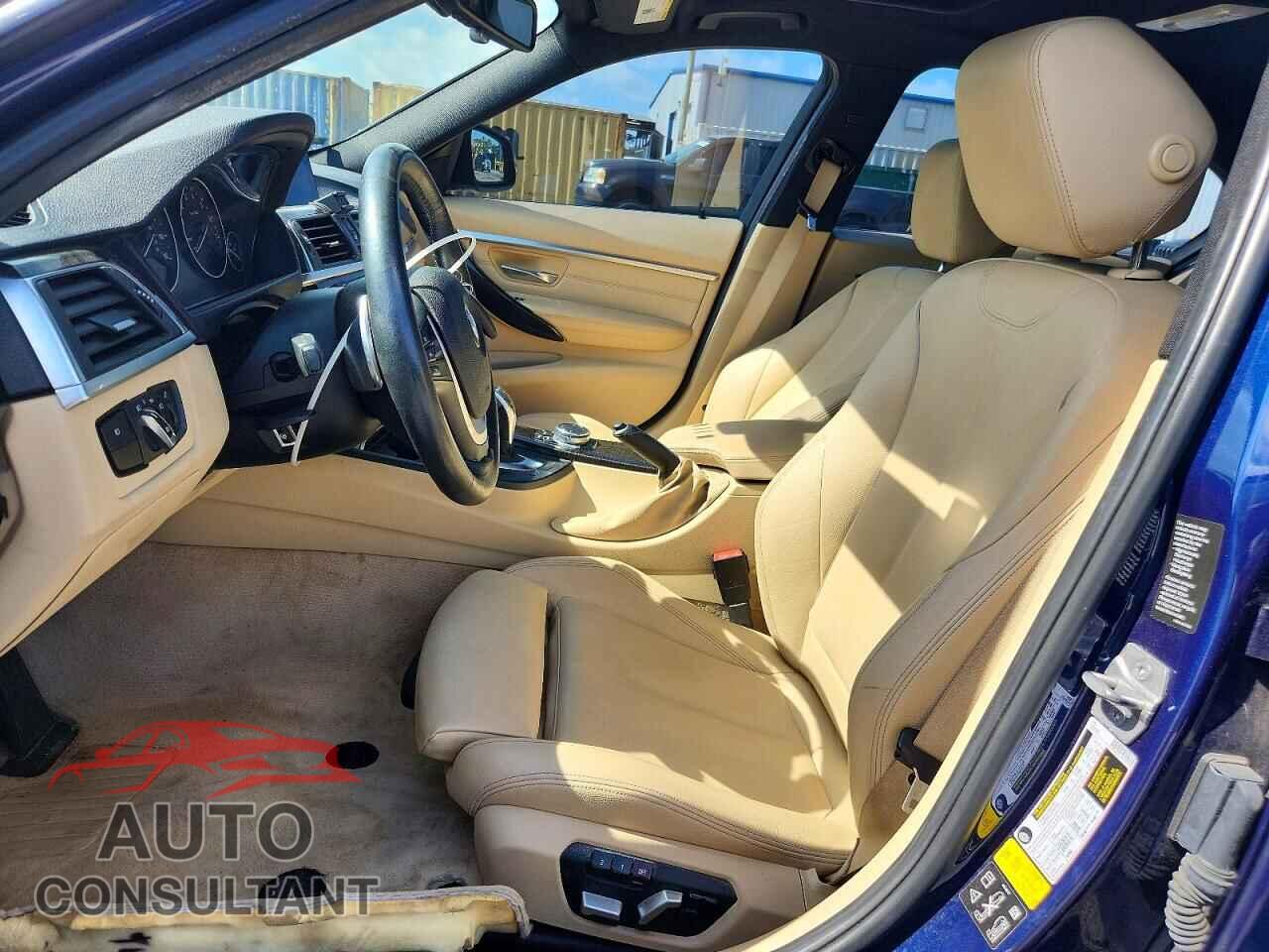 BMW 3 SERIES 2016 - WBA8E3G59GNU04724