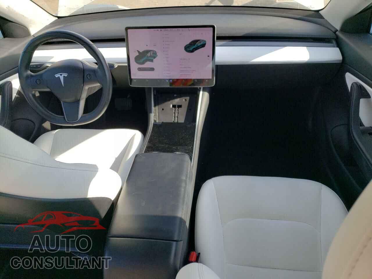 TESLA MODEL 3 2018 - 5YJ3E1EB8JF100249