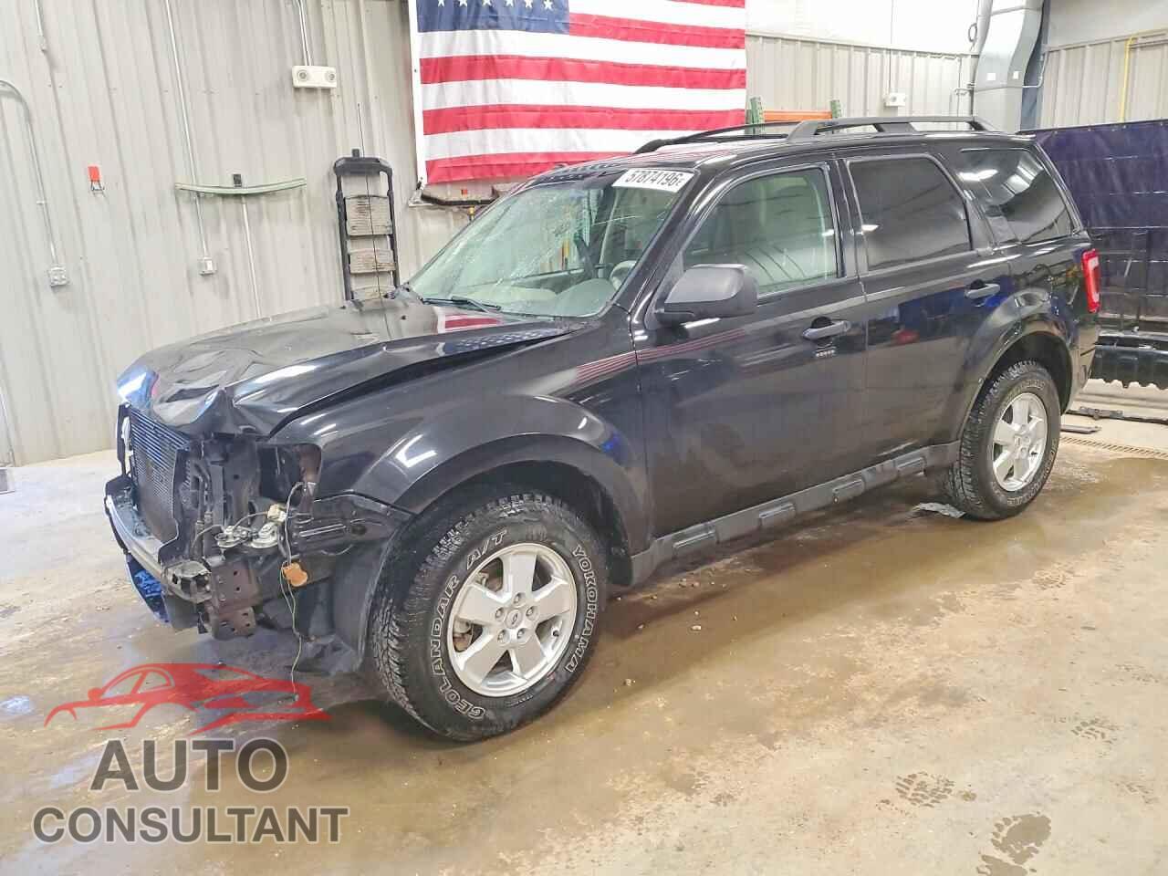 FORD ESCAPE 2011 - 1FMCU9DG8BKA33697