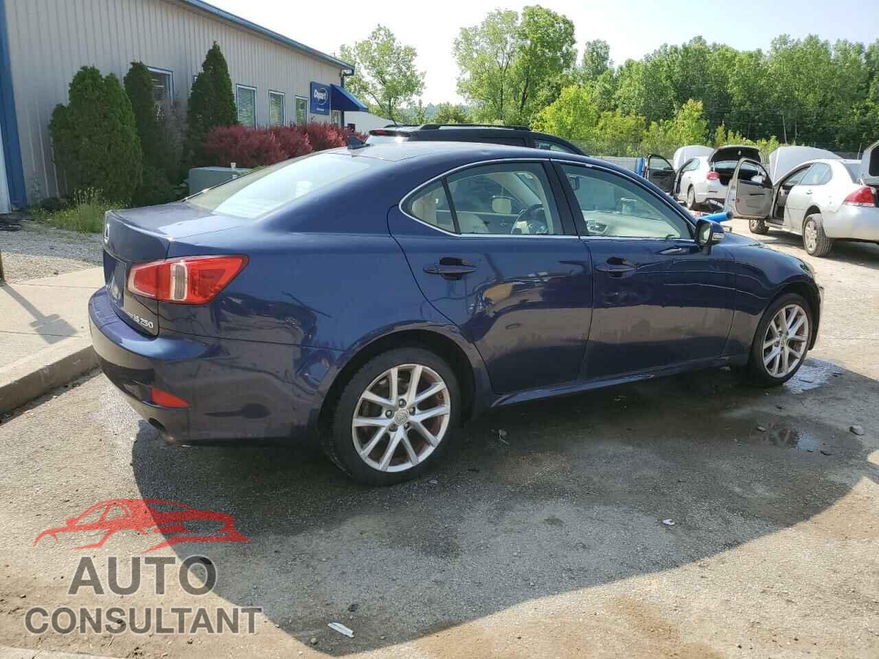 LEXUS IS 2012 - JTHCF5C23C5055442