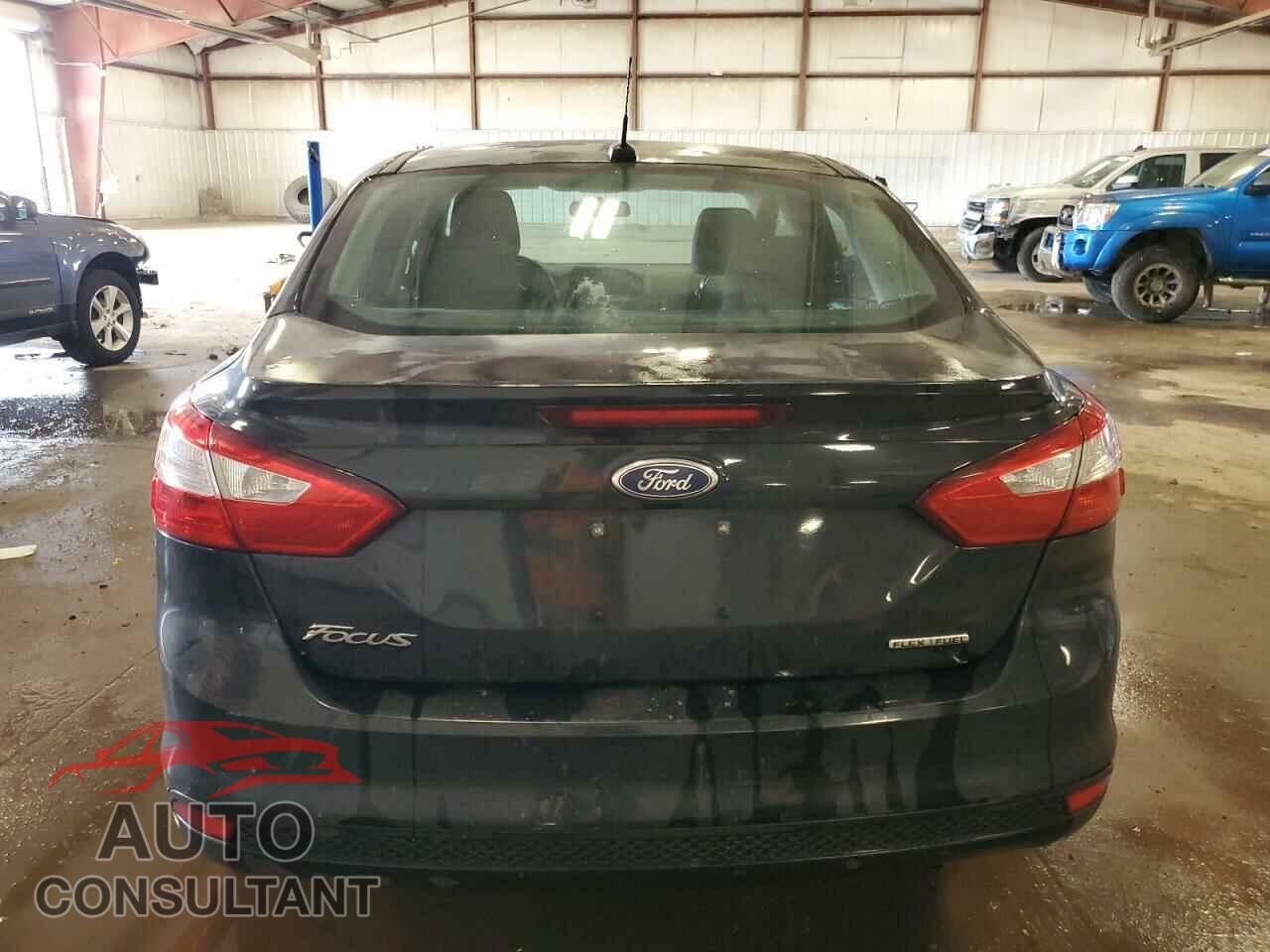 FORD FOCUS 2013 - 1FADP3E22DL280880