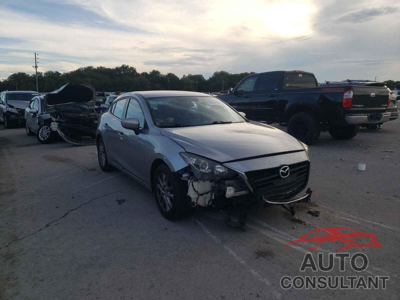 MAZDA 3 2016 - JM1BM1U7XG1304113