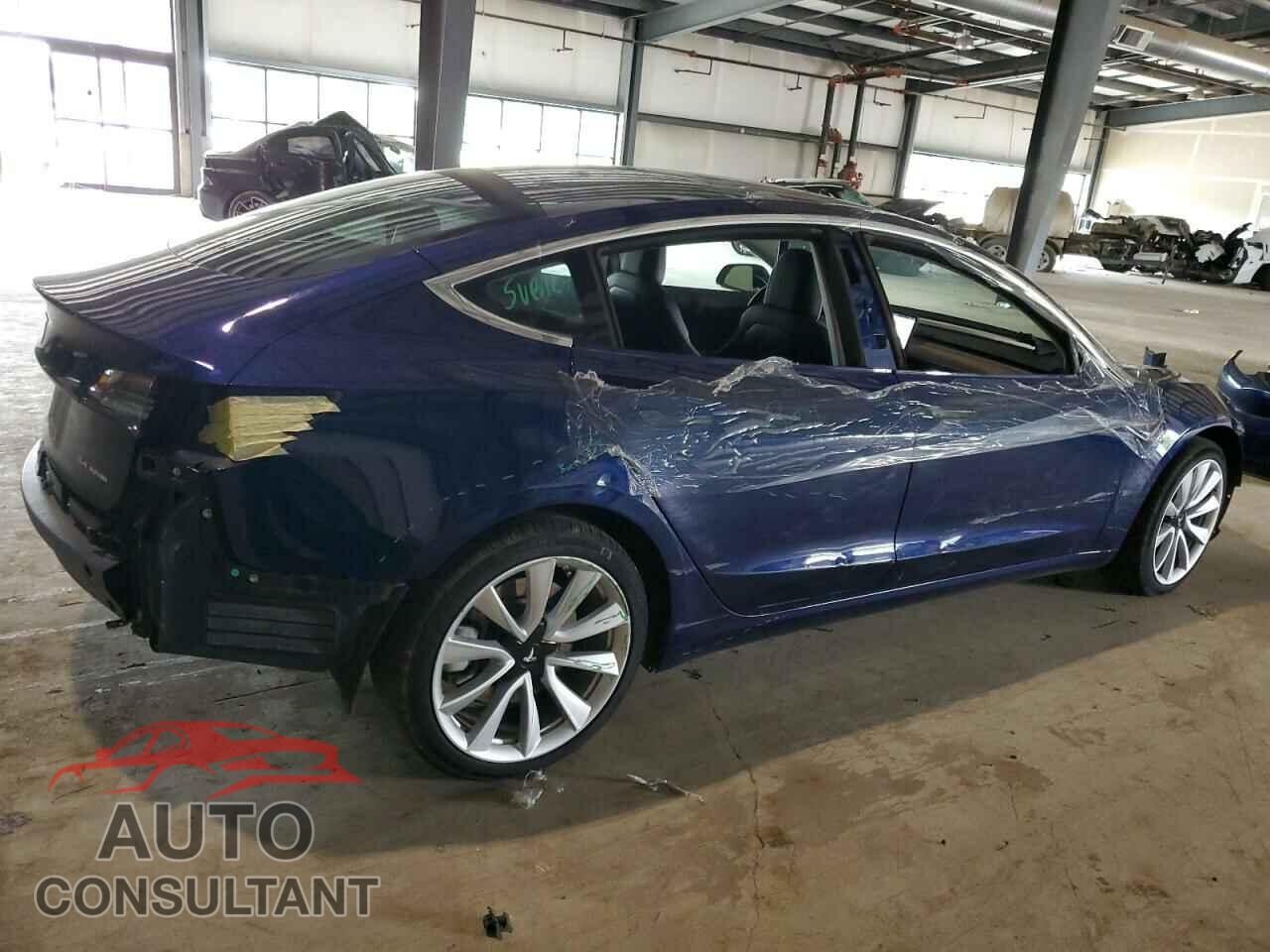 TESLA MODEL 3 2018 - 5YJ3E1EB4JF063653