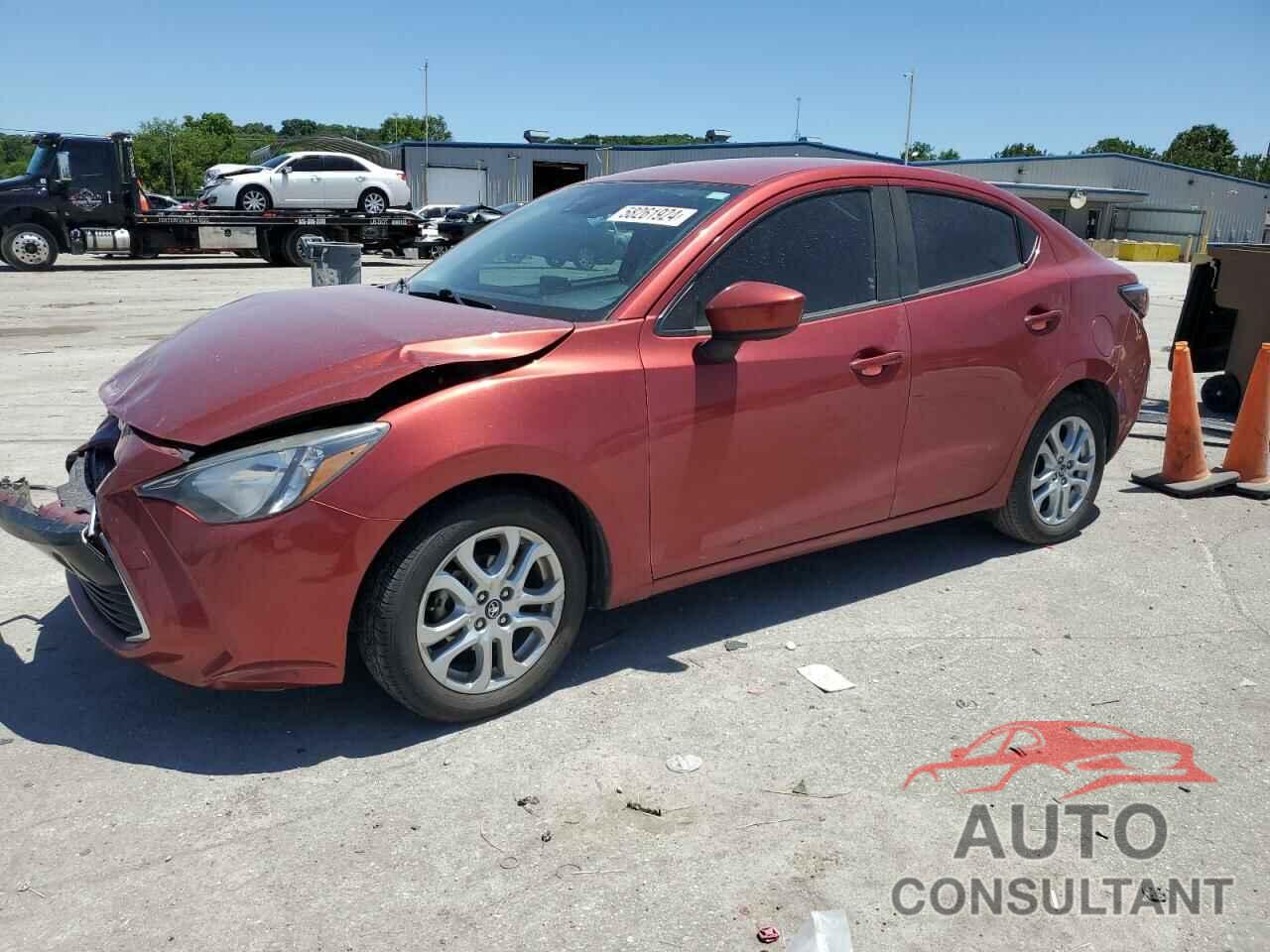 TOYOTA YARIS 2017 - 3MYDLBYV2HY180332