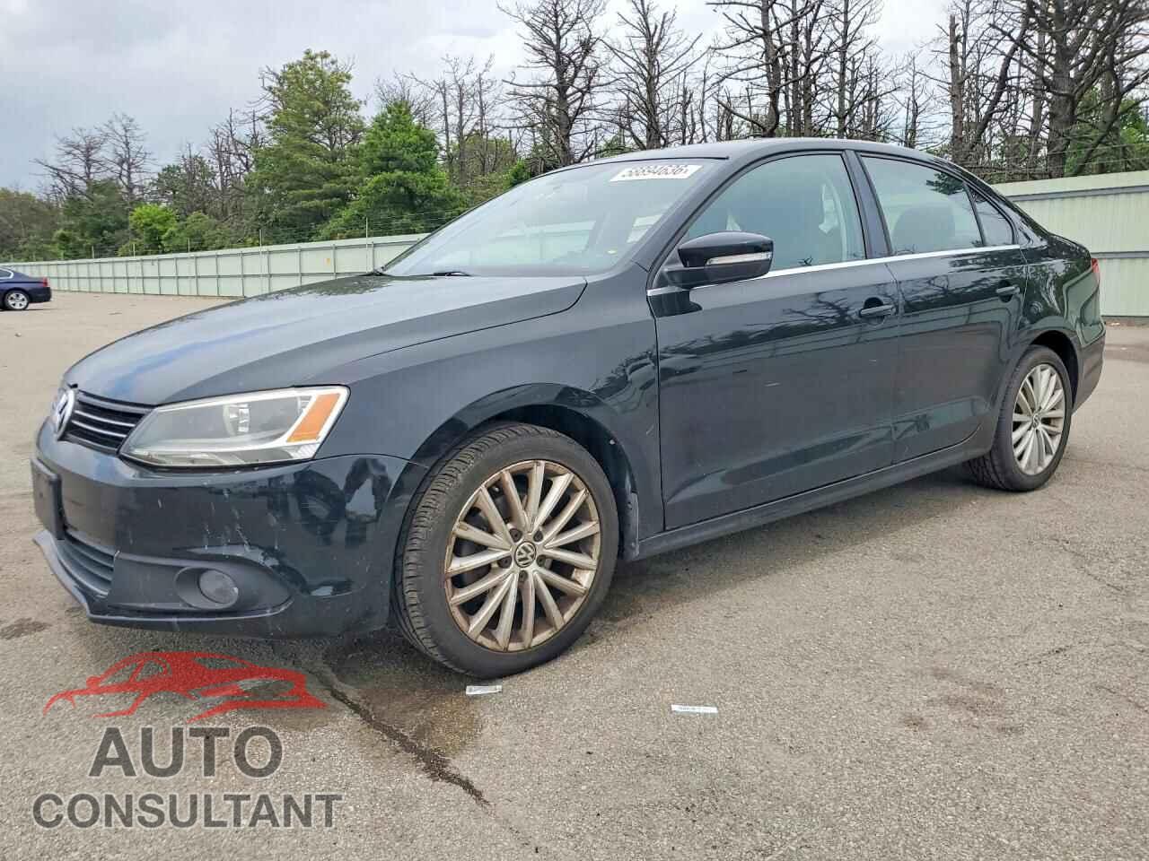 VOLKSWAGEN JETTA 2012 - 3VWLX7AJ4CM122805