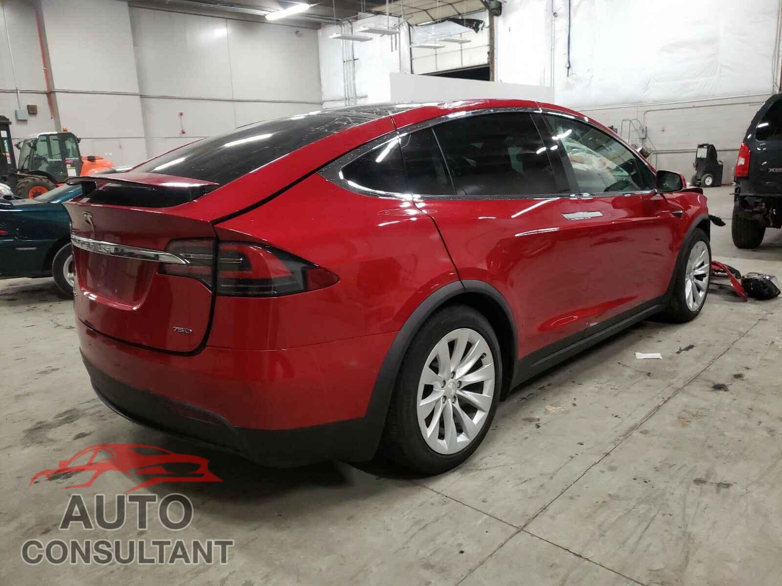 TESLA MODEL X 2018 - 5YJXCBE21JF112837