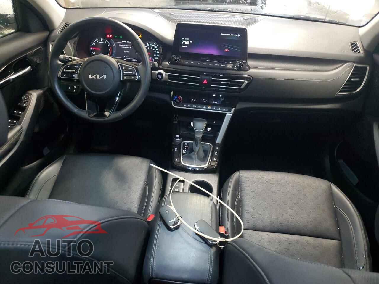 KIA SELTOS 2023 - KNDERCAA5P7403087