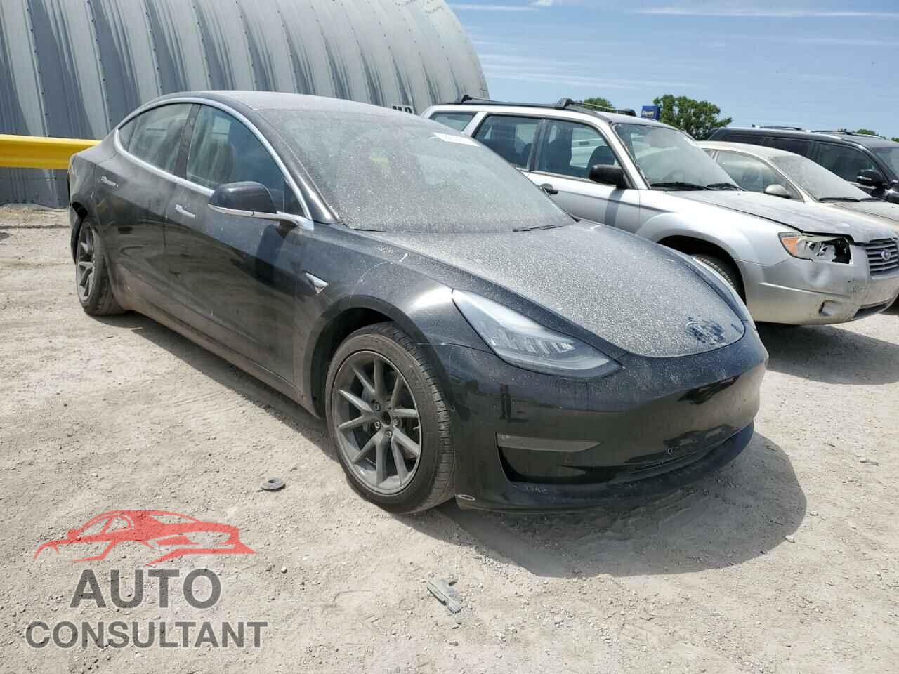 TESLA MODEL 3 2018 - 5YJ3E1EAXJF152408