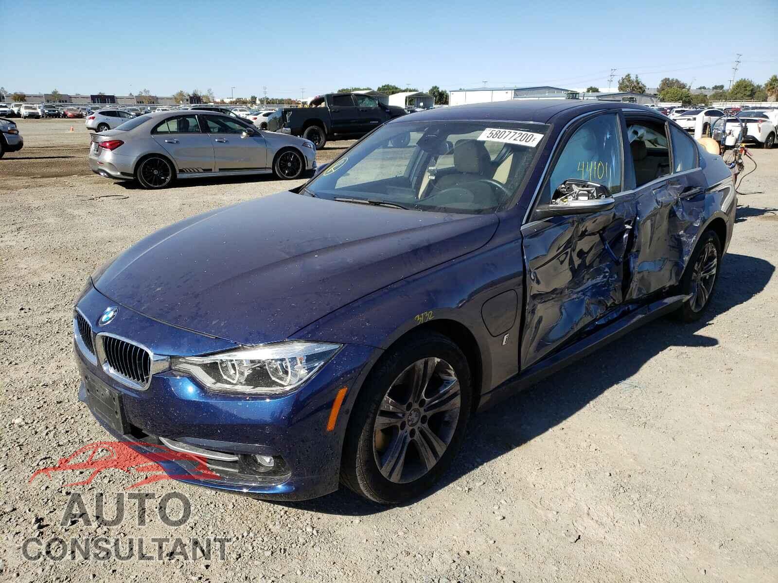 BMW 3 SERIES 2017 - WBA8E1C37HA029322