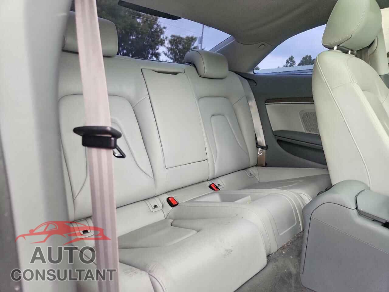 AUDI A5 2014 - WAUCFAFR0EA067056