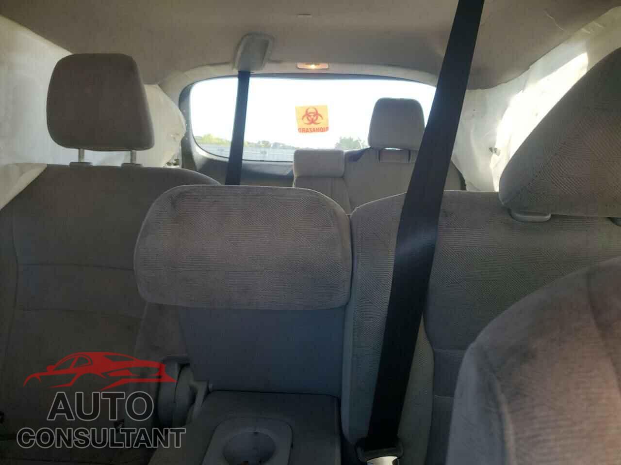 HONDA PILOT 2019 - 5FNYF5H15KB043748