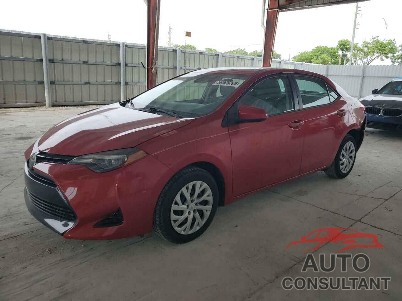 TOYOTA COROLLA 2018 - 5YFBURHE9JP844577