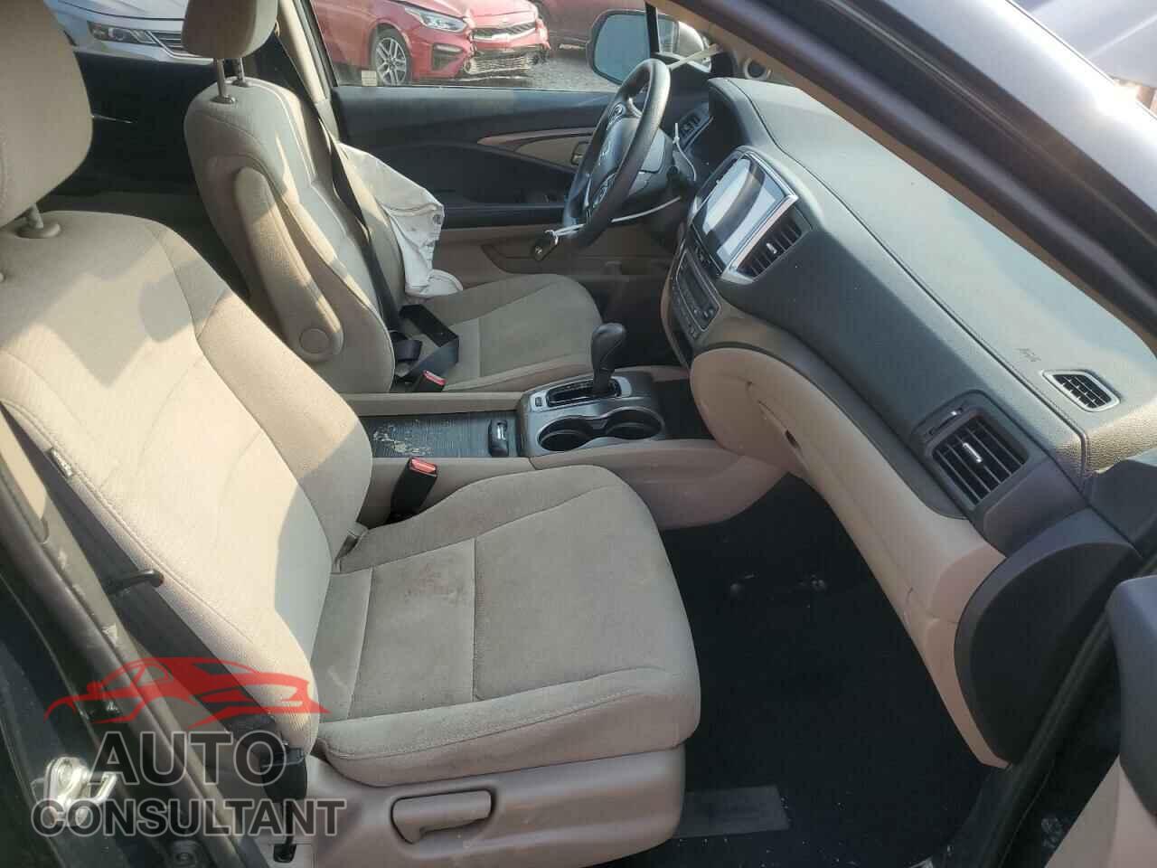 HONDA PILOT 2016 - 5FNYF6H30GB054428