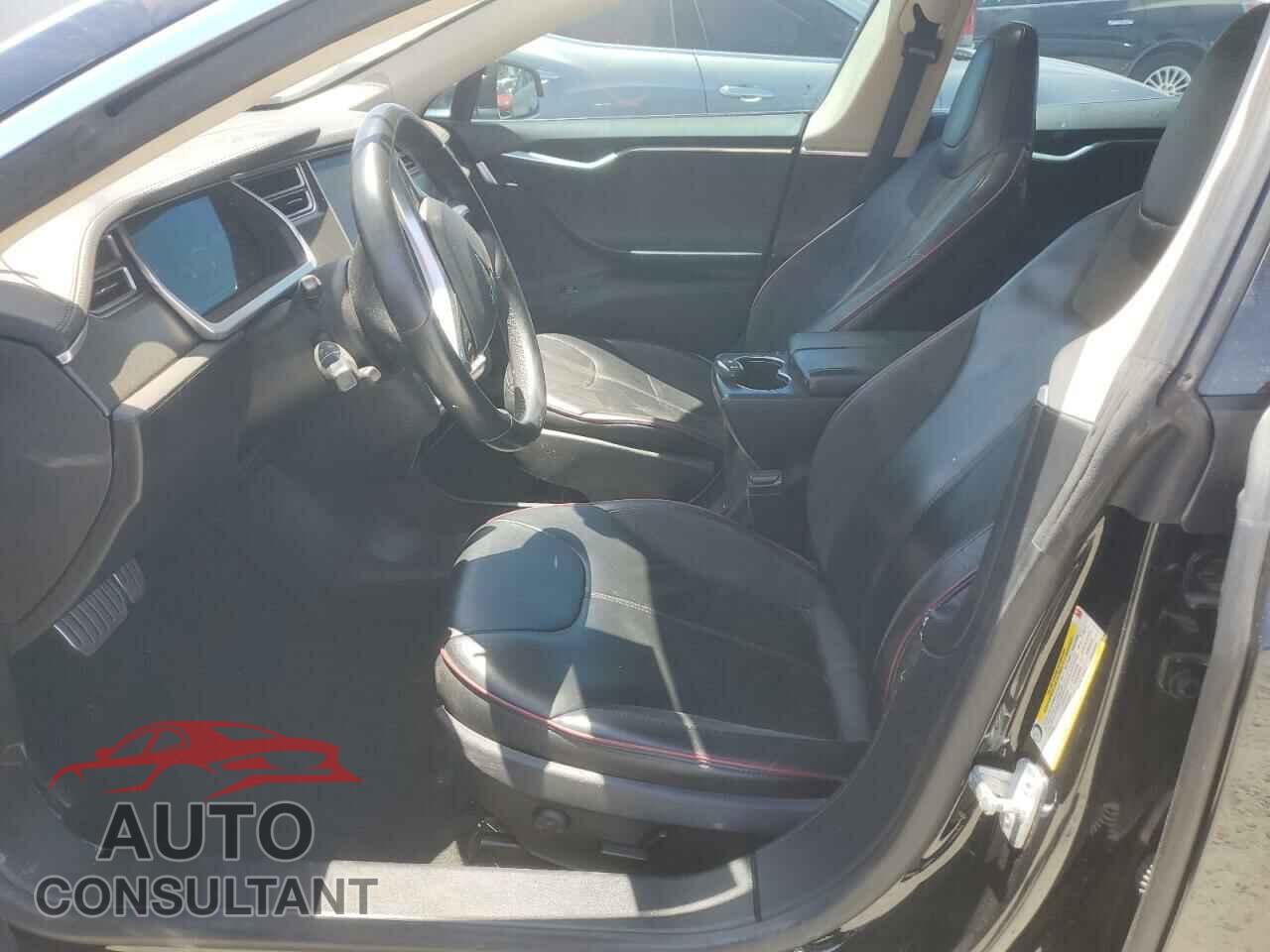 TESLA MODEL S 2013 - 5YJSA1DP8DFP13075