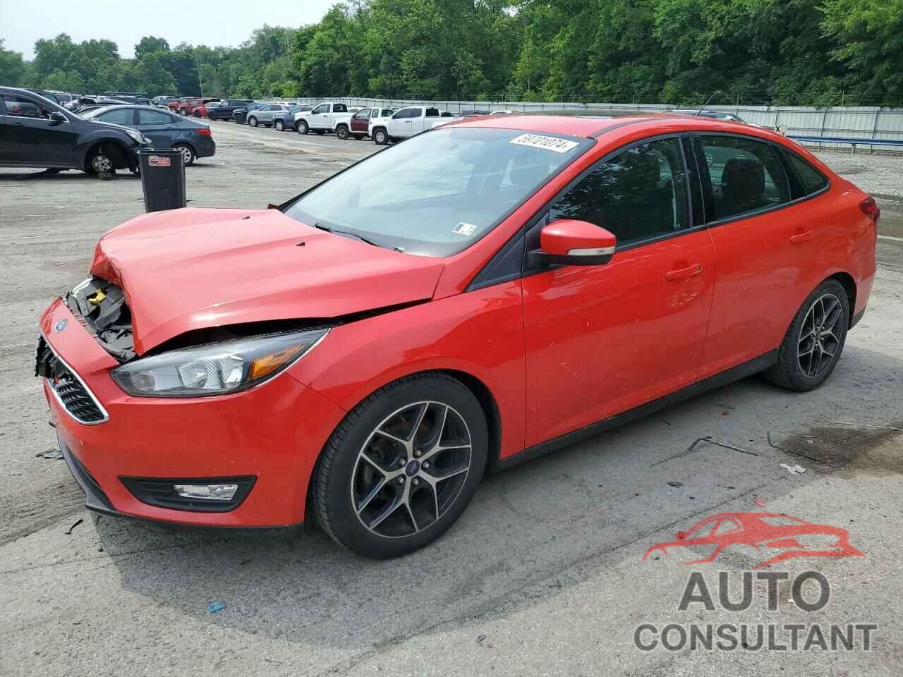 FORD FOCUS 2017 - 1FADP3H25HL318085