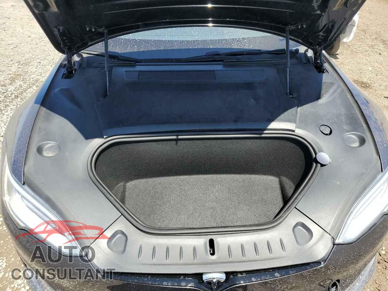 TESLA MODEL S 2021 - 5YJSA1E56MF428128